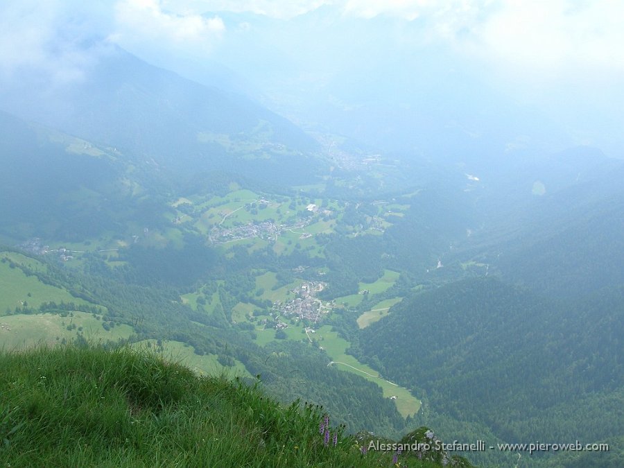 8 vista verso val di Scalve.JPG - Vista sulla Val di Scalve